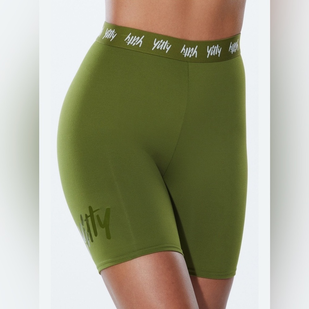 YITTY Forest Green Bike Shorts